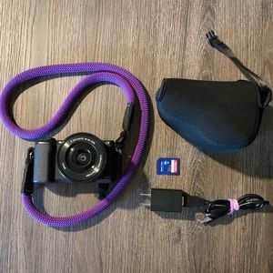 Sony Alpha a5100 Mirrorless Camera w 16-50mm Lens